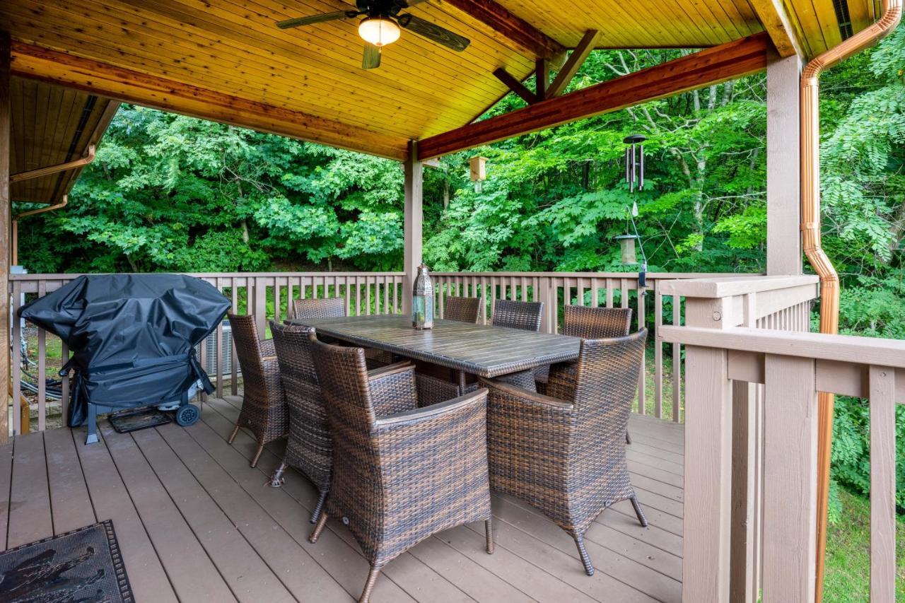 --Mountain Chalet Getaway With Breathtaking View Next To Tail Of Dragon-- Роббинсвилл Экстерьер фото
